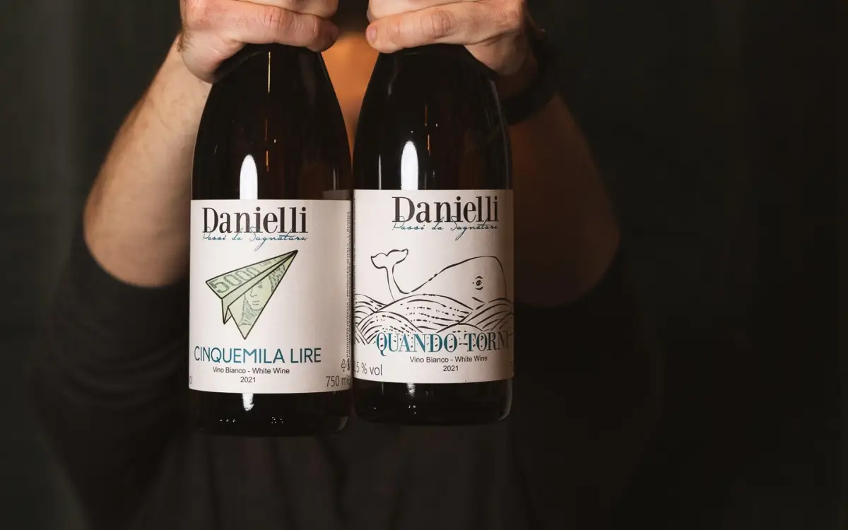 This tiny winery is located in the region of Umbria in Central Italy, not so far from the Bolsen This tiny winery is located in the region of Umbria in Central Italy, not so far from the Bolsen